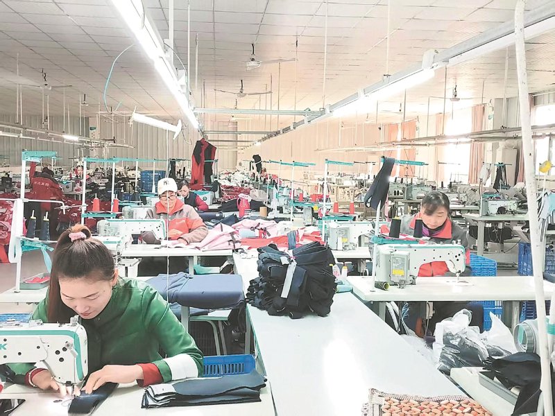深入平湖制衣厂，寻找时尚之道